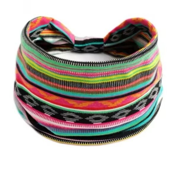 Bohemian Headband - Wide Print Headband – Fashionable Knot Tie Style - Picture 2 of 4